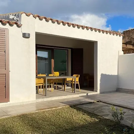 بيت للعطل 1 Bedroom Stunning In Baia S, Anna Budoni *